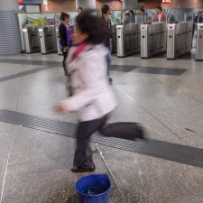Prisas y goteras en Atocha