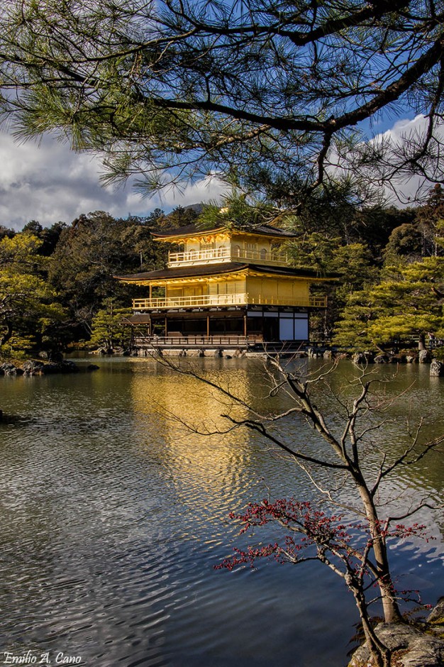 Templo de oro de Kioto