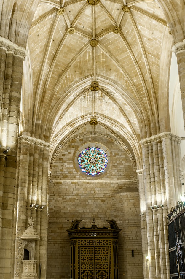 Catedral de Murcia, interior puerta de los apostoles