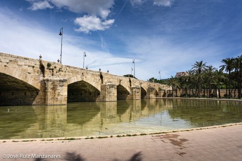 Puente Viejo Turia