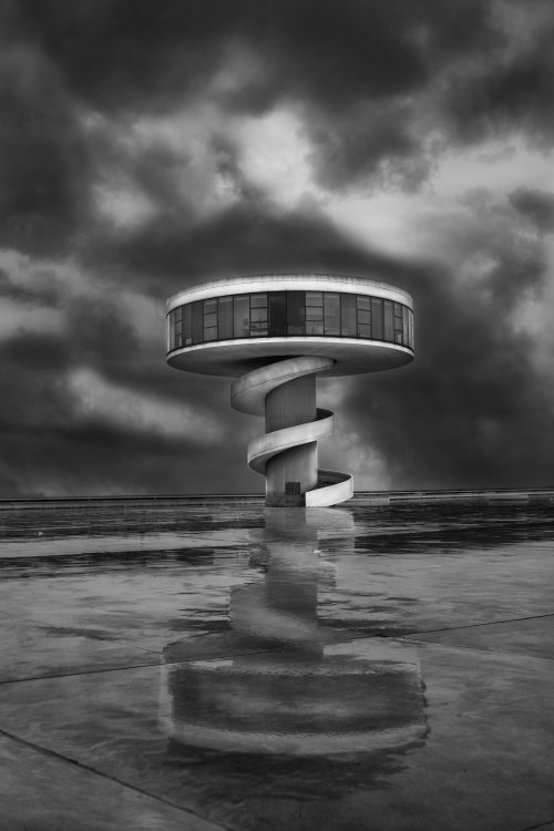 Torre Centro Niemeyer -