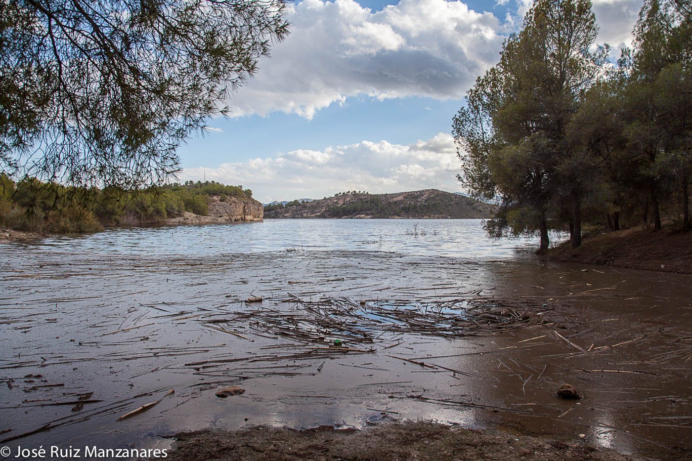 Embalse de Puentes
